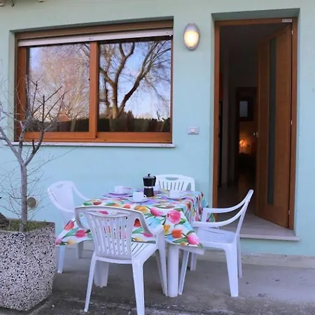Lovely Flat With In A Pool Paradise アパート